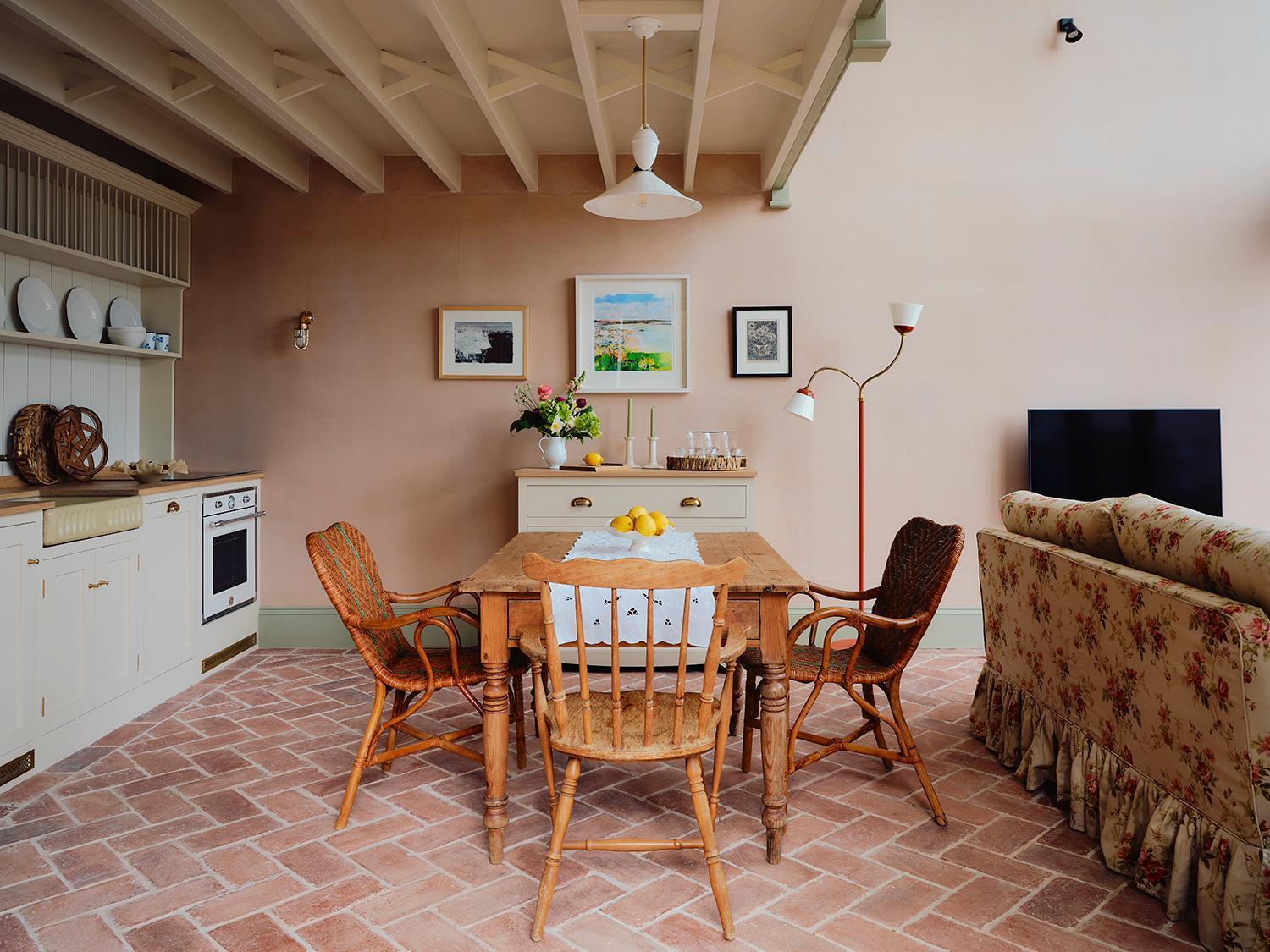 1-Bed Luxury Seafront Cabin In Heart Of Newlyn, Mousehole エクステリア 写真